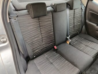 Mazda 2 1.3i 63 Kw 4 valec 64 Tis Km  Nikdy nehavarováno - 13