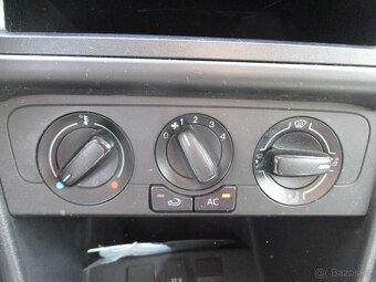 Volkswagen Polo 1.4i KLIMA - 13