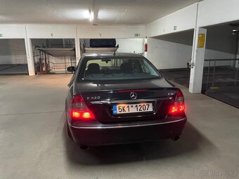 Mercedes E320 CDI - 13