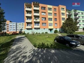 Prodej bytu 2+kk, 43 m², Velešín, ul. Sídliště - 13
