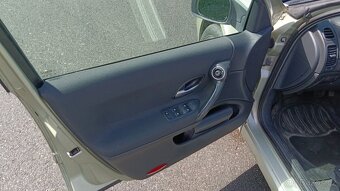 Renault Laguna 1.6I 72000 km - 13