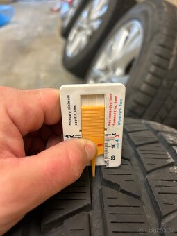 Alu kola Toyota 5x114,3 - 7,5jx18 et45 - 235/55 r18 - 13