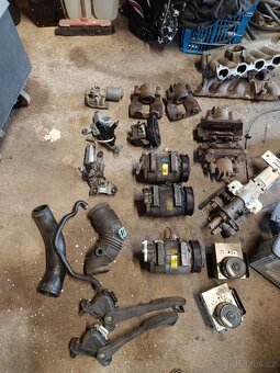 Volvo díly V50 S80 - 13