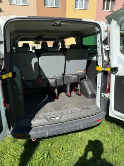 Ford Transit Custom 2,2 Bus 9 míst , manuál 74kw - 13