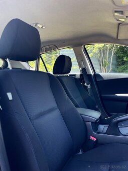 Mazda 3 1.6i 16V Sport rok.2011 najeto 179.000km - 13