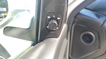 Porsche Cayenne S 4,8 benzín - facelift - 13