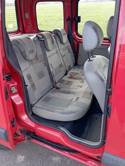 Renault Kangoo 1,2/55kw/16V,102.893km,5míst,tažné - 13