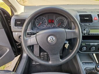 VW Golf 5 Variant 1,6 MPI 75 KW, tažné zař. - 13
