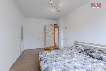 Prodej bytu 2+1, 52 m², Klatovy, ul. Vaňkova - 13