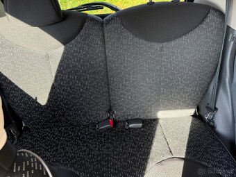 PEUGEOT 107,1.0 benzín 50kW, 43000KM,1majitel - 13