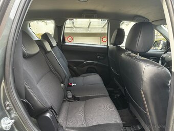 Peugeot 4007 2.2 HDi 4x4 SUV 7 míst Kůže Navi Tažné 2 tuny - 13