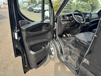 Prodám Iveco Daily 3.0,35C18,6míst,měchy,klima,TZ - 13