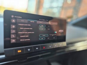 MG4 EV Elegance 64 kW - 13