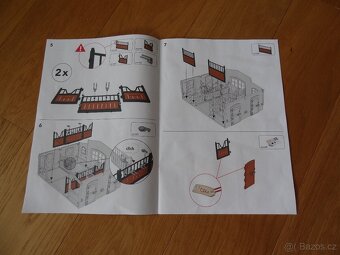 Schleich 42103 Stáj pro koně s příslušenstvím - 13