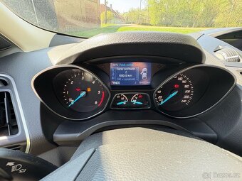 Ford Kuga 2.0TDCi 4x4, automat, r.2014, 1.Maj. serviska, STK - 13