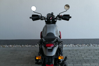 Royal Enfield Scram 411 Graphite Red - 13