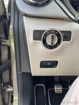 Mersedes Benz B180 - 13