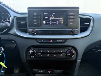 KIA Ceed 1,6 CRDi 100kW ČR.1.Maj.SERVISKA TOP STAV - 13