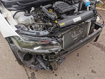 Vw Polo 1.0 TSI benzin ,Automat, navi, - 13