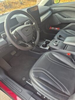 Ford mustang mach-e - 13