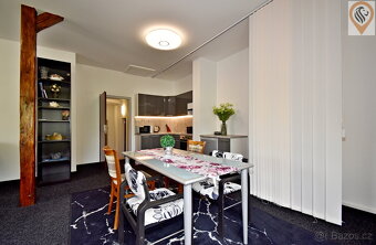 Investiční příležitost i útulné bydlení centru Trutnova – by - 13