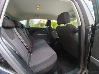 Seat Leon 1.6TDi 77kw,SPORT,169tkm,2011,2xklíč,2xALU,Výhřevy - 13