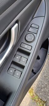HYUNDAI i30 WG - 1,5 T-GDi DCT, SMART MILD HYBRID - 13
