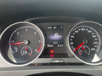 Volkswagen Golf 7.5  Variant Highline 2.0 TDI 110kw - 13
