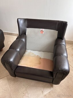 Kožená sedačka a křeslo (prodáme i samostatně) - 13