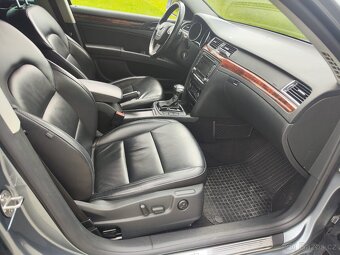 Škoda Superb 2.0 TDi 125kw DSG - 13