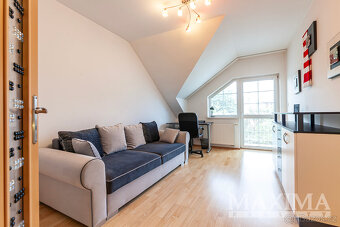 Dům 5+1 o ploše 220 m2 - Praha, Libuš - 13