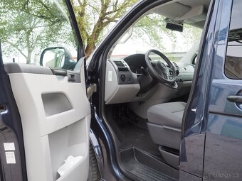 VW TRANSPORTER T5 (7HC) Long, 2015, 133tKm, 9 míst - 13