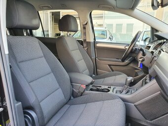 Volkswagen Touran Comfortline 2.0 TDI 110kW DSG Full LED ACC - 13