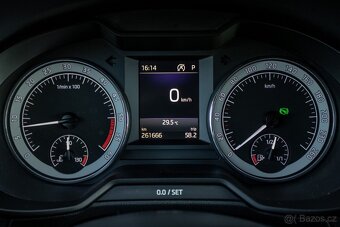 Škoda Octavia Combi 2.0 TDI Style - 13