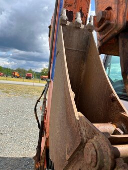 Rypadlonakladač NEW HOLLAND BF 100 (FIAT KOBELCO) - 13