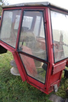 Zetor 6911 kabina kompletní pěkný stav - 13