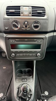Skoda Fabia 2 combi 2011 185tkm krasna - 13