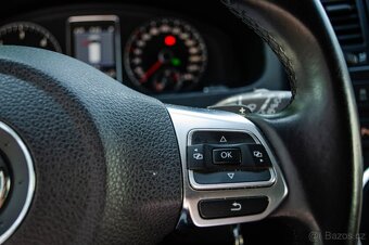 Volkswagen T5 Multivan 2.0 TDi DSG - 13