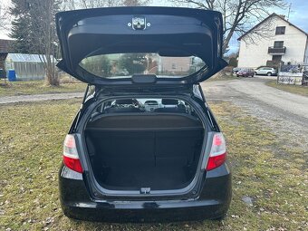 Honda jazz 102000 KM. 2010 Rok - 13