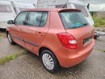 2x Škoda Fabia 2 - 13