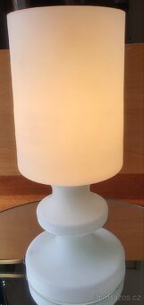Staré vintage stolní lampy. Sklo, Porcelán - 13
