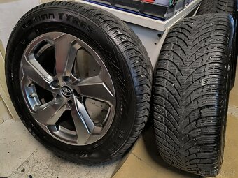 ALU kola Toyota RAV4 5x114,3 R18, Originál, zim pneu6mm+TPMS - 13