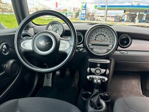 Mini Cooper Clubman 1.6i 88kW - 13