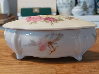 PORCELÁNOVÁ DÓZA NA ŠPERKY PHILIPPE DESHOULIERES FRANCIE - 13