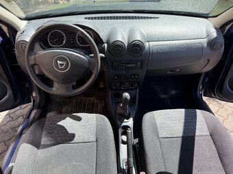 Dacia Duster 4x2, rok 2013, benzín 1.6, najeto jen 83.489 km - 13