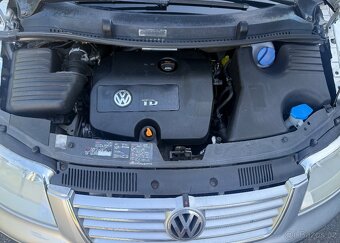 Volkswagen Sharan 1.9TDi Facelift HIGHLINE 7 Míst - 13