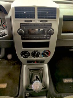 JEEP COMPASS 2.4i VVT 4x4 SPORT,125KW,ALU,ZÁVĚS,MANUÁL - 13