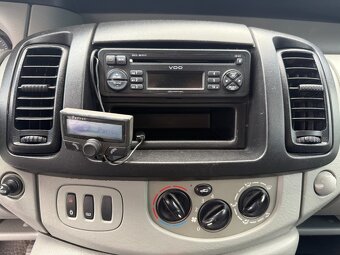 Opel Vivaro 2.0 CDTI L2H1 6 míst - 13