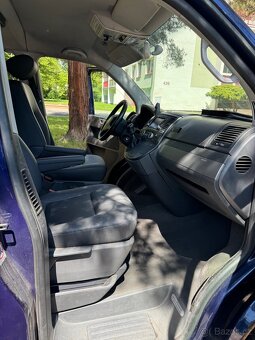 MULTIVAN T5 2.5TDI 128Kw R.v.2006 7 MÍST POSTEL. - 13
