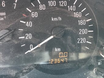 Opel Corsa C 1.2i16V 55kw - 13